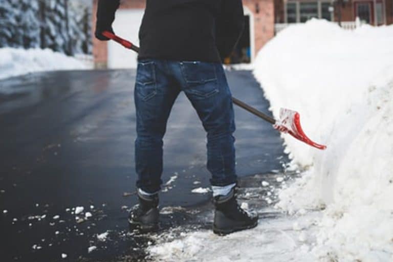 Heated driveway installer